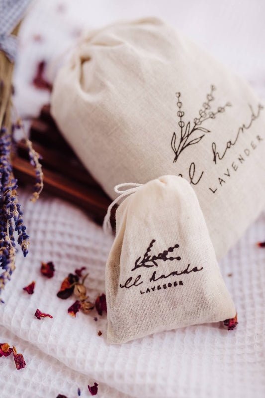 Drift off naturally with soothing lavender buds—perfect for promoting calm and restful sleep.