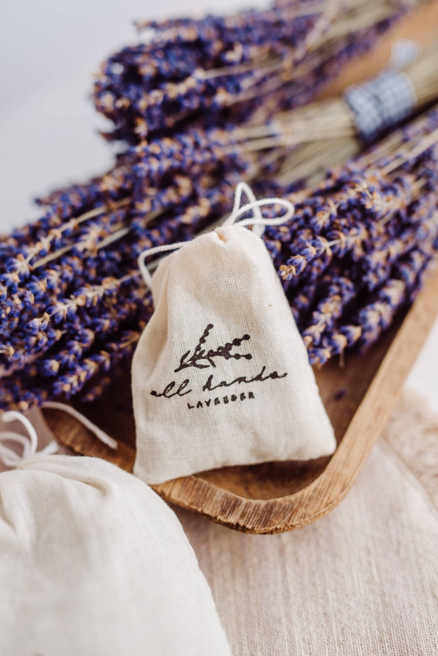 Drift off naturally with soothing lavender buds—perfect for promoting calm and restful sleep.